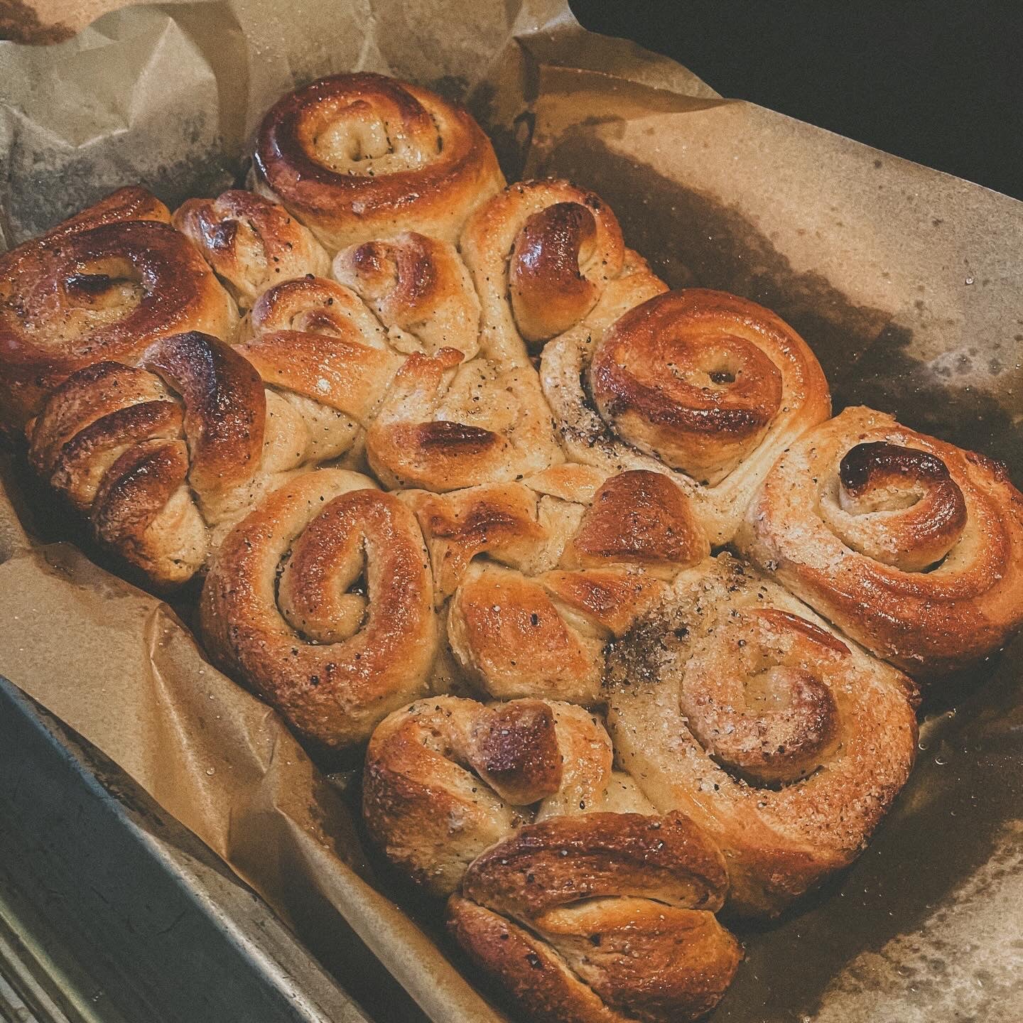 Cardamom Sticky Morning Buns (12 rolls)